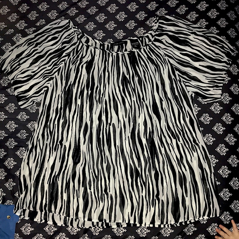 New York and Co blouse Size Large